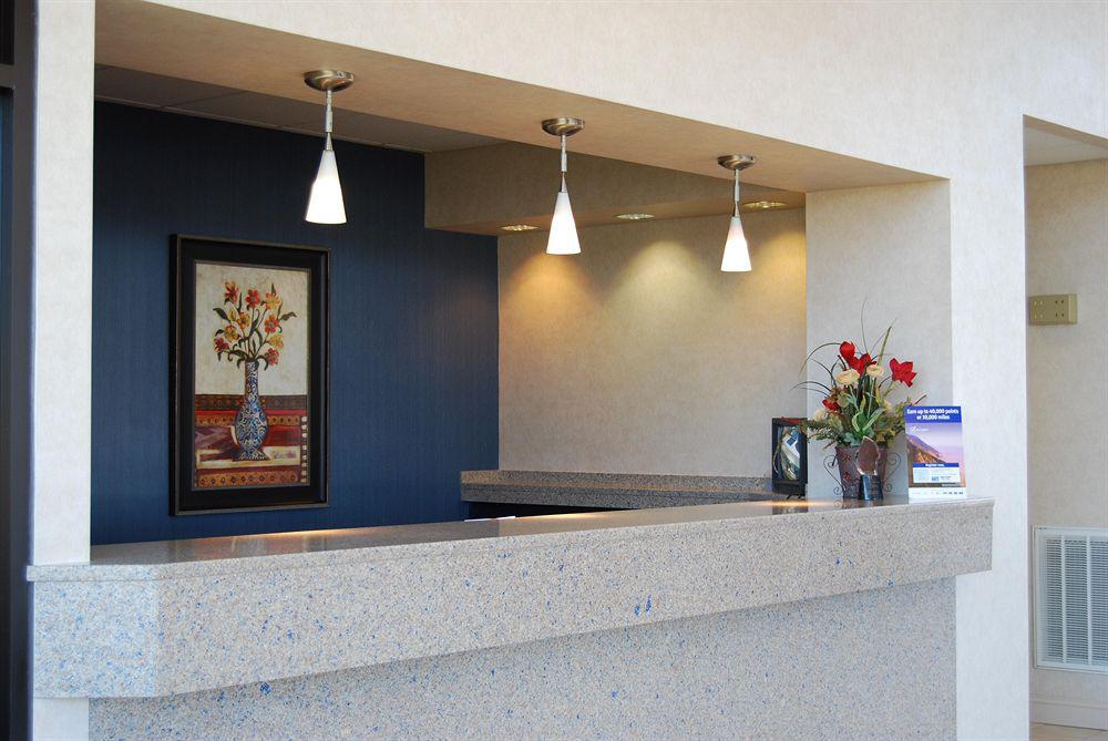Holiday Inn Express Stephens City By Ihg Beltér fotó