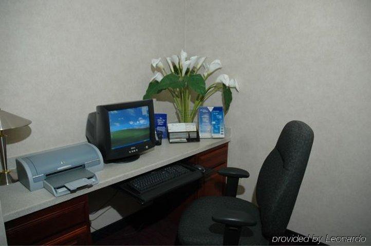 Holiday Inn Express Stephens City By Ihg Létesítmények fotó